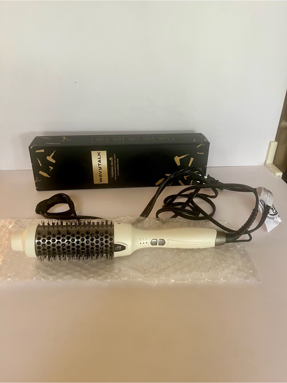 NEW: WAVYTALK Round Thermal Brush Styler
